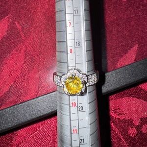 Elegant White Gold Filled Yellow CZ Flower Ring